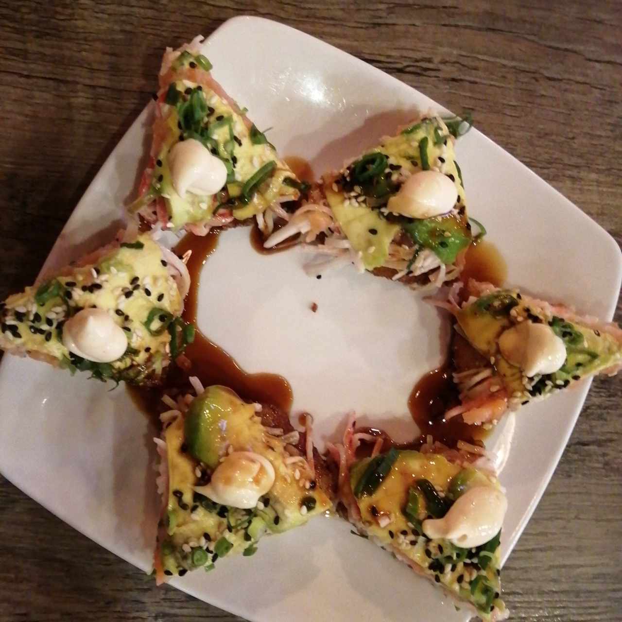 pizza tataki de salmón 