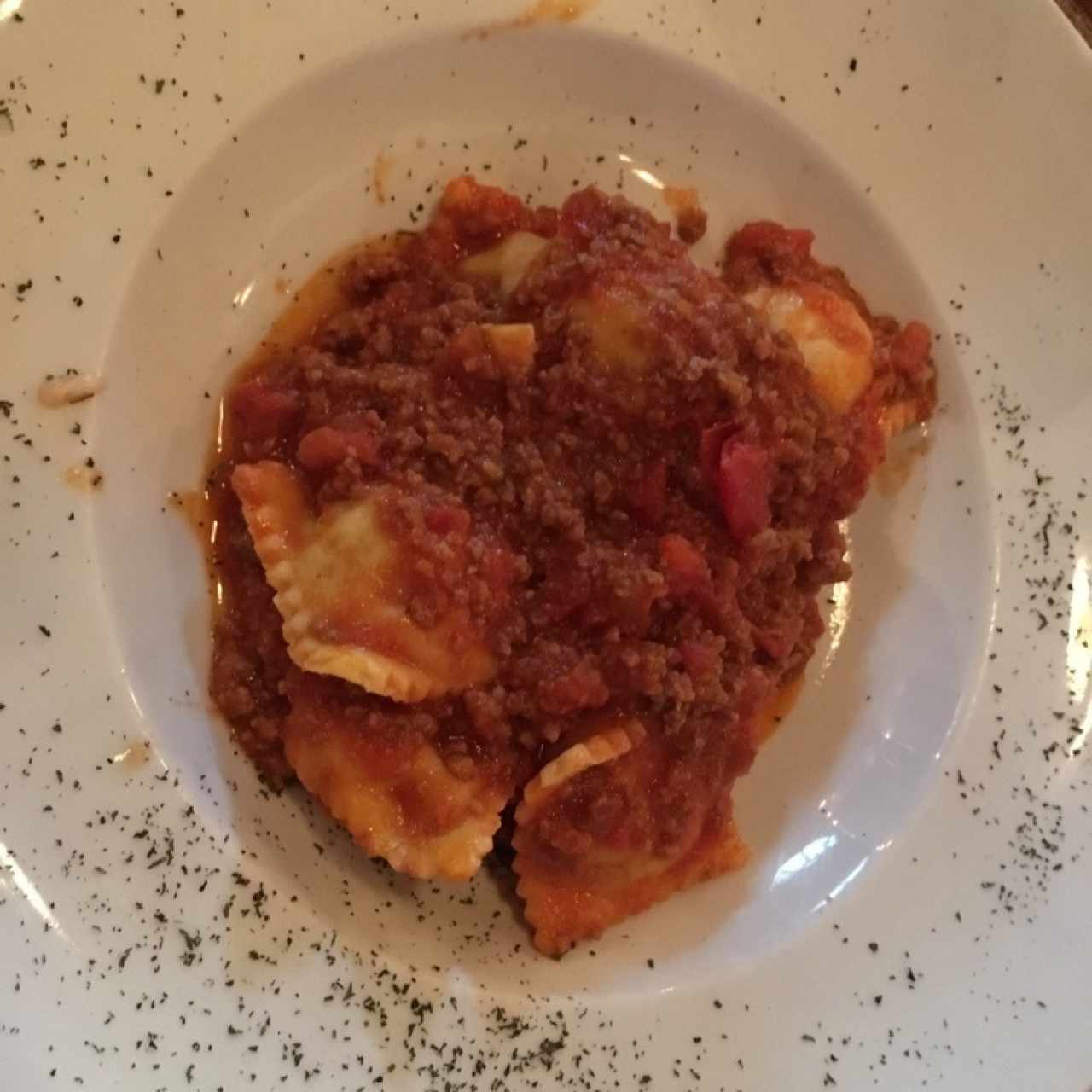 ravioli de quedo ricotta salsa bolognesa