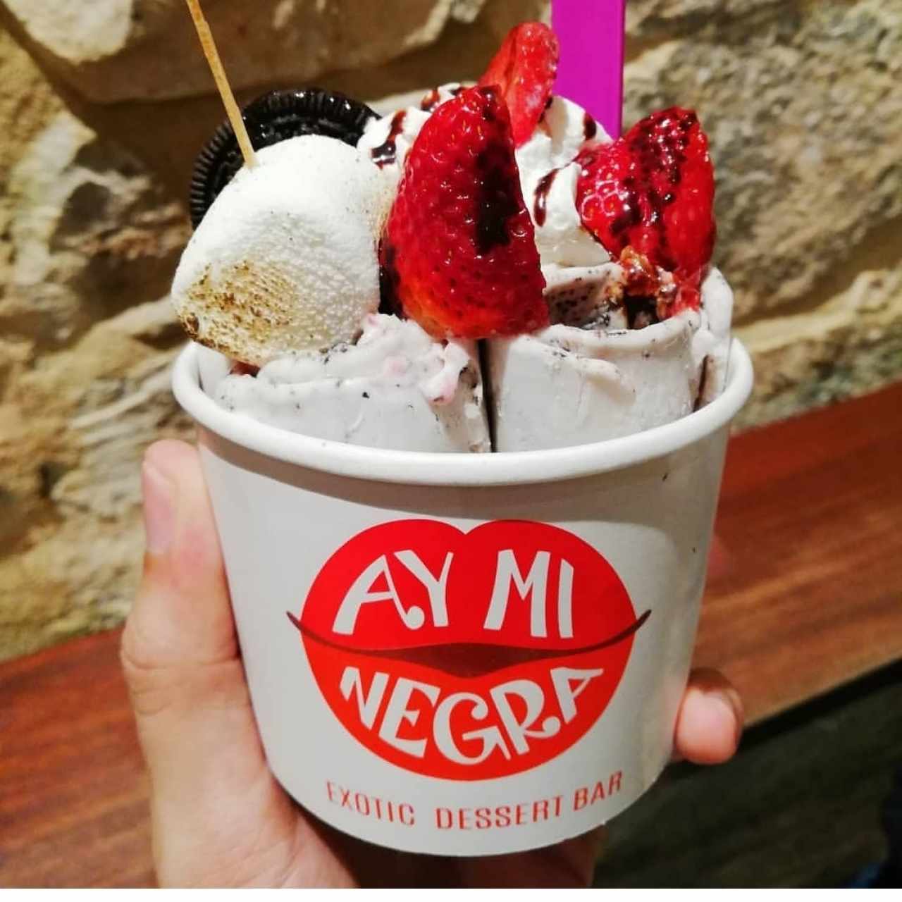 helado de fresas con oreos