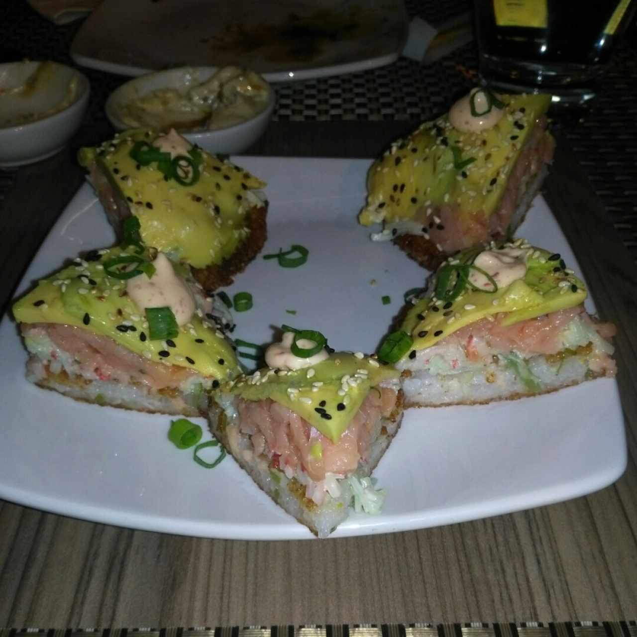 Sushi pizza