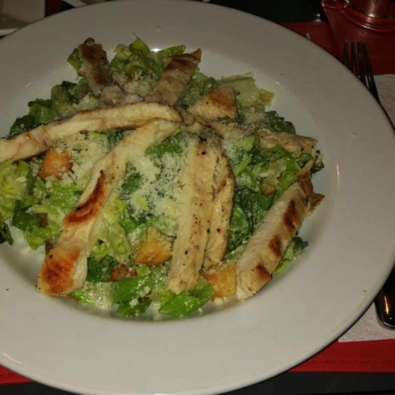 ENSALADAS - César con Pollo