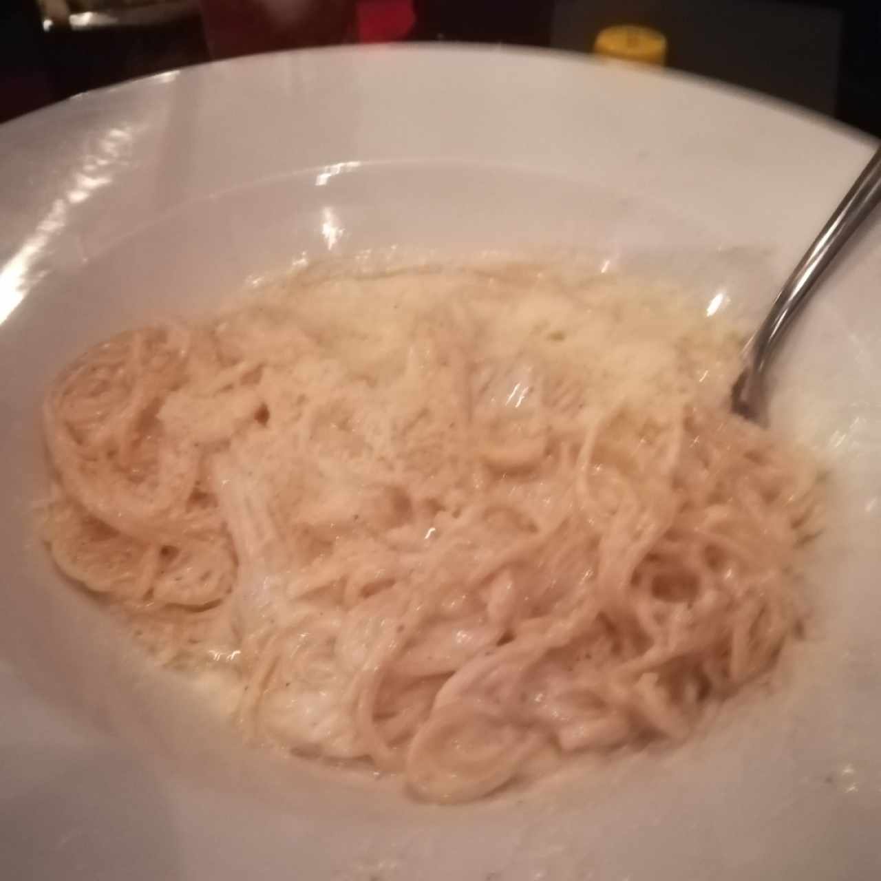 Pasta en salsa Alfredo (sin pollo) 