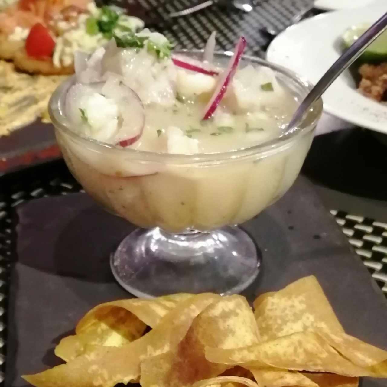 ENTRADAS - Ceviche Mixto