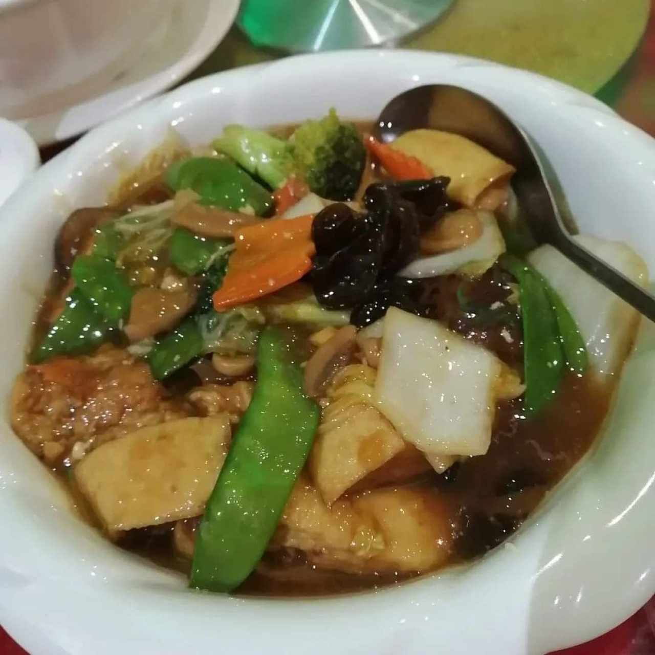 Cacerola de Tofu con Combinación