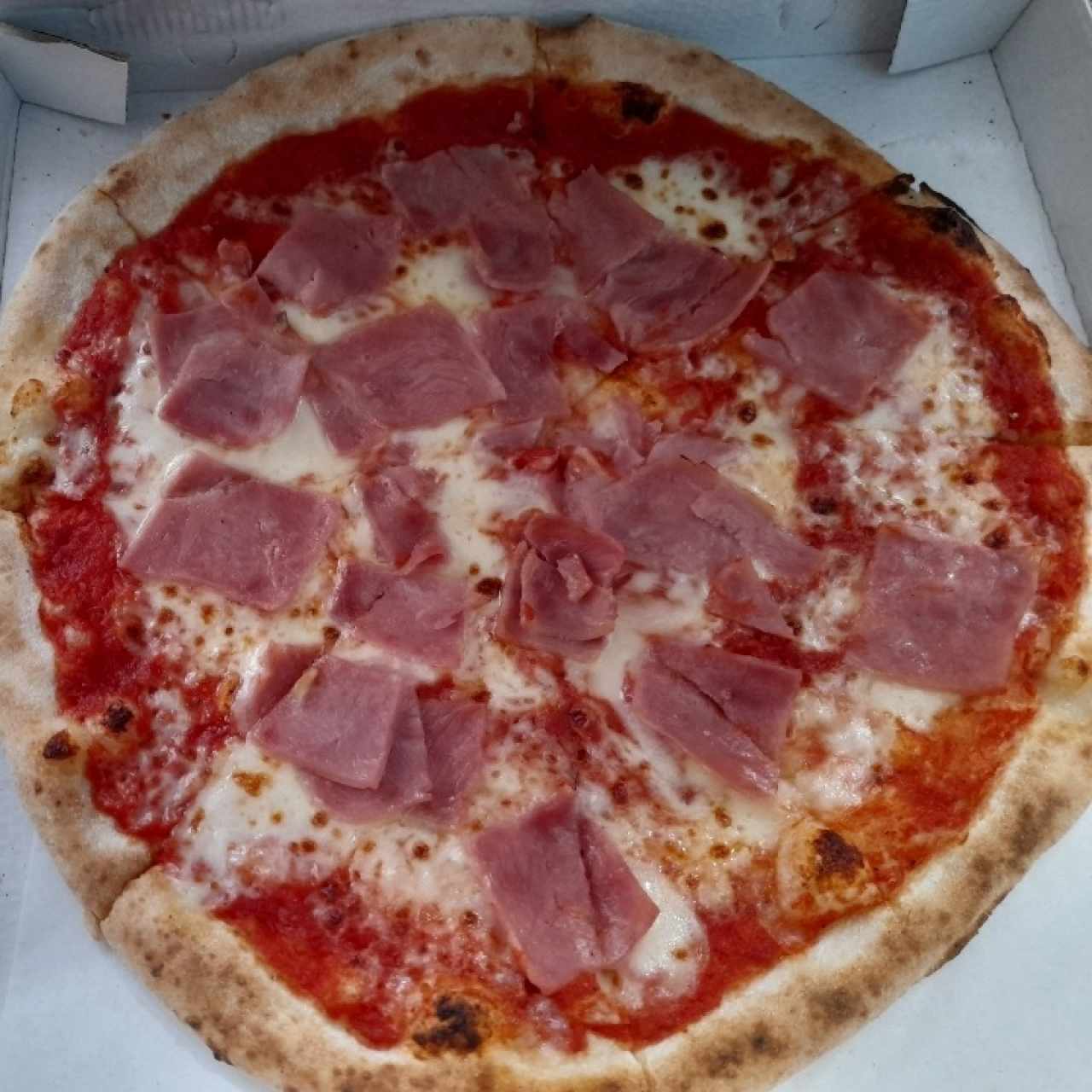 1 Pizza Jamon 12" + Coca Cola Lata