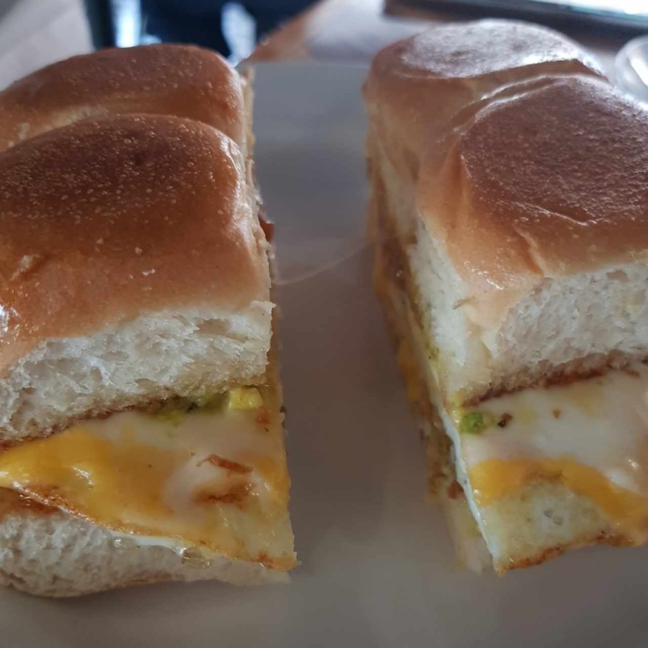 breakfast sandwich