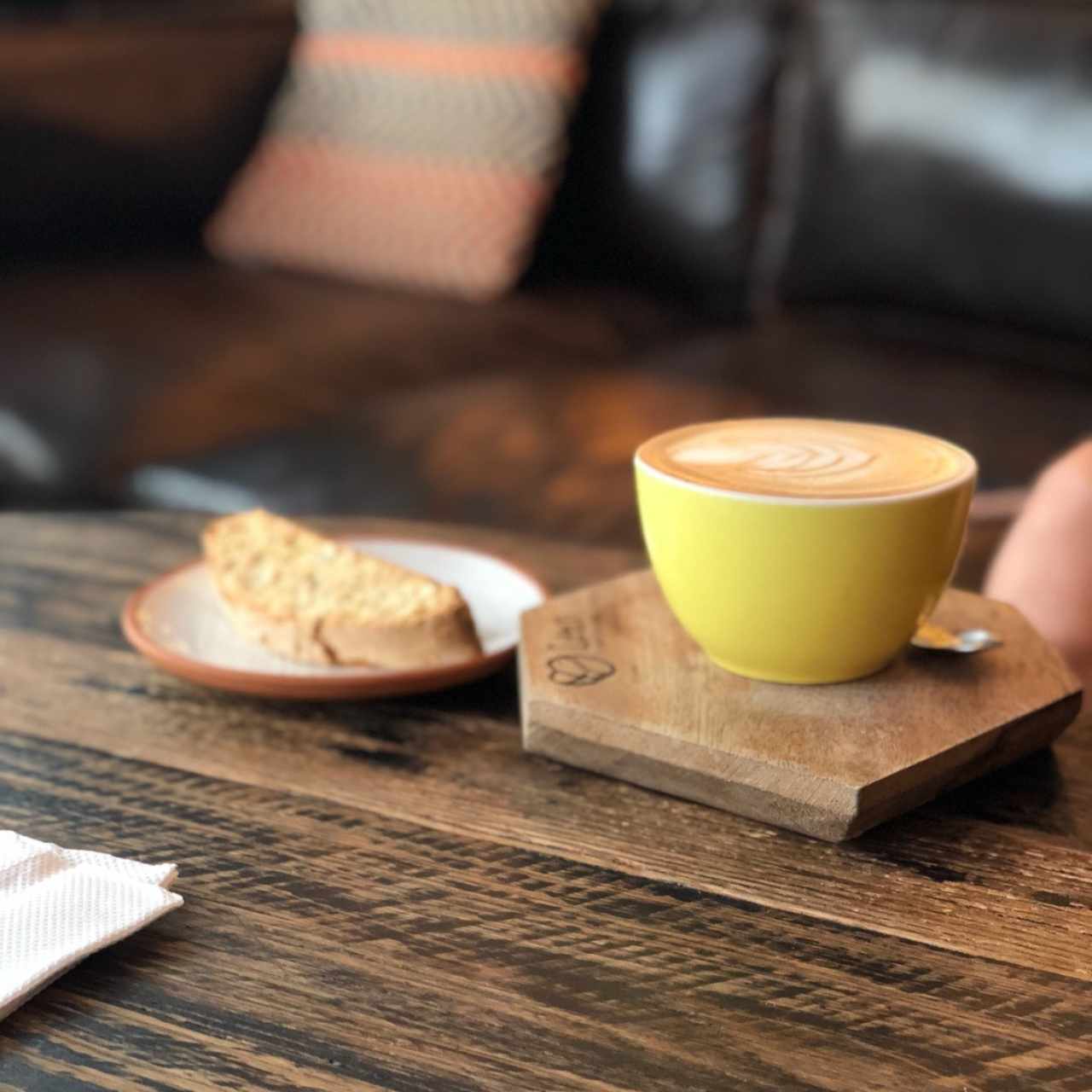 capuccino + biscotti