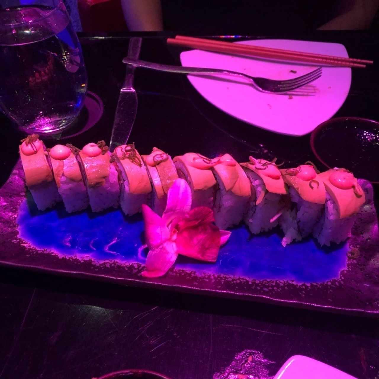 DRAGON ROLL