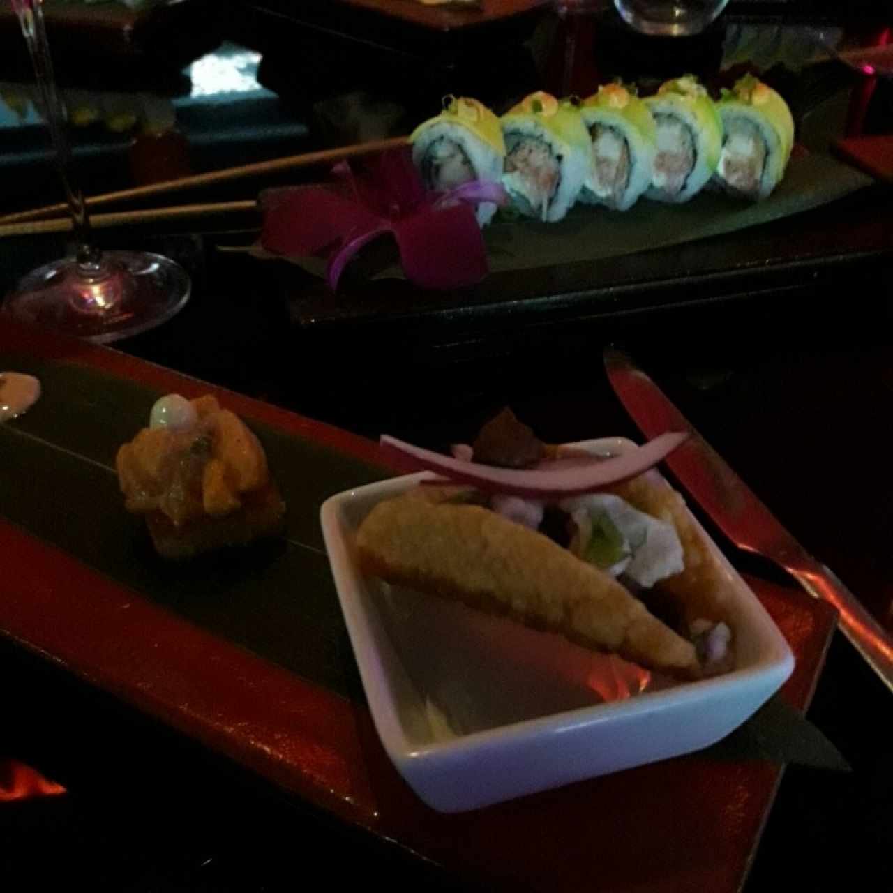 Dragon Roll y Taco de pescado 