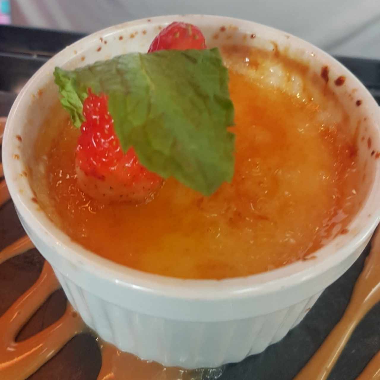 POSTRES - CRÉME BRULÉE