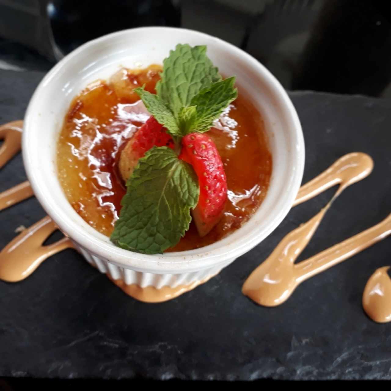 POSTRES - CRÉME BRULÉE