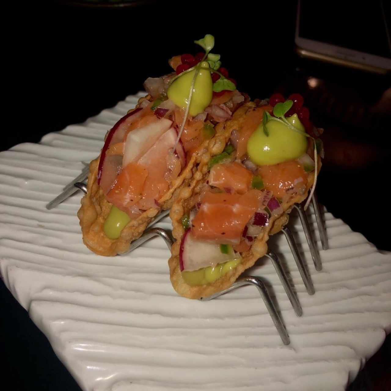 taquitos de salmon