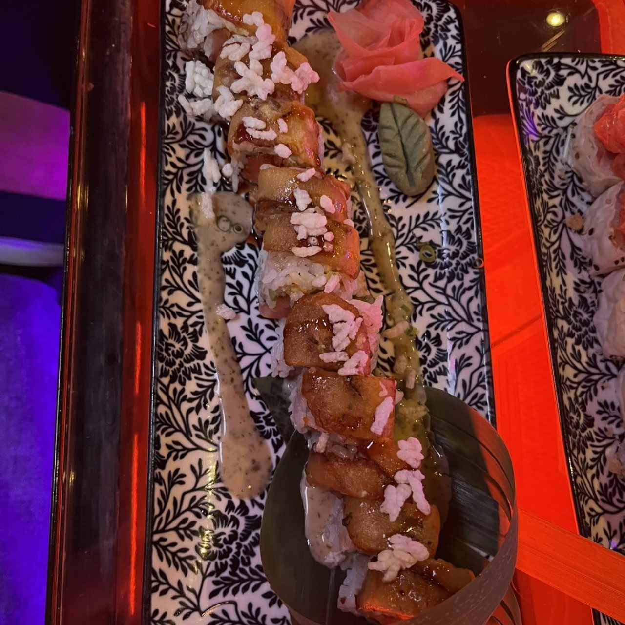 Rolls - Yuwaku Roll