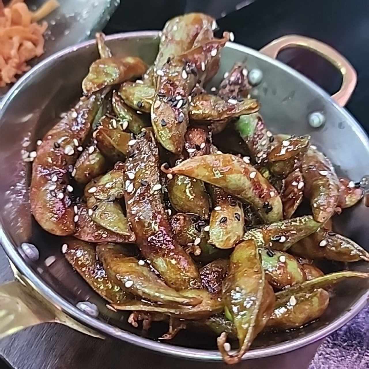 Pequeños Platos - Edamame Spicy
