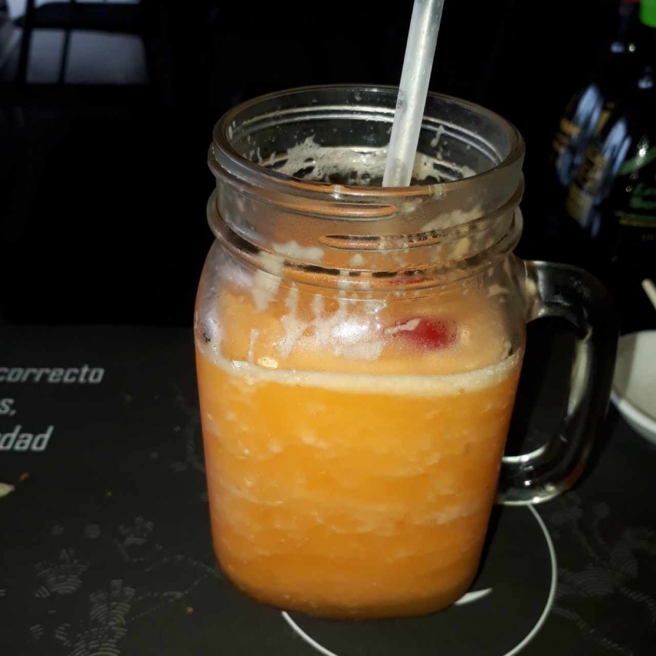 Licuado de naranja zanahoria y jengibre 