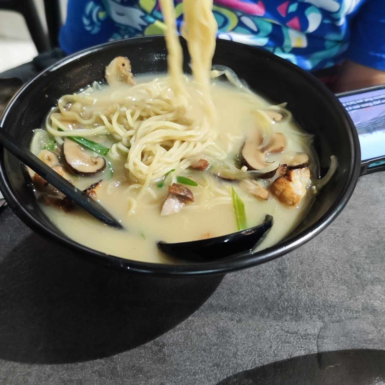 Sopas - Tsugoi Ramen