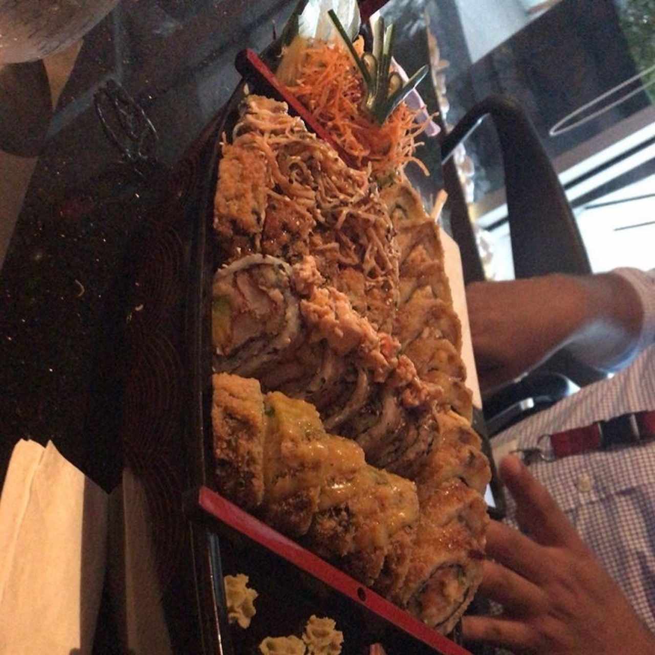 Mezcla de rolls (el barco)