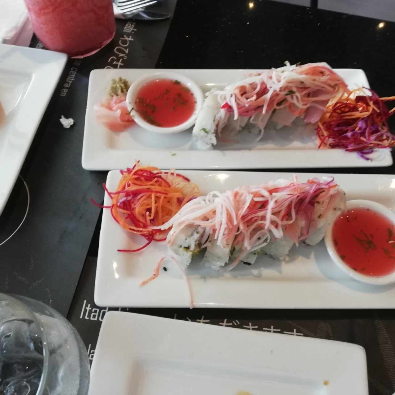 Rollos Especiales - Ceviche roll