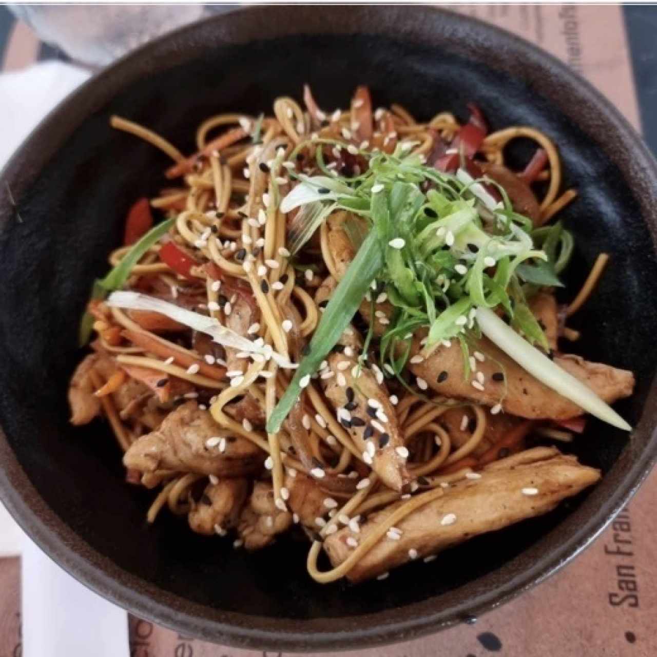 Yakisoba pollo