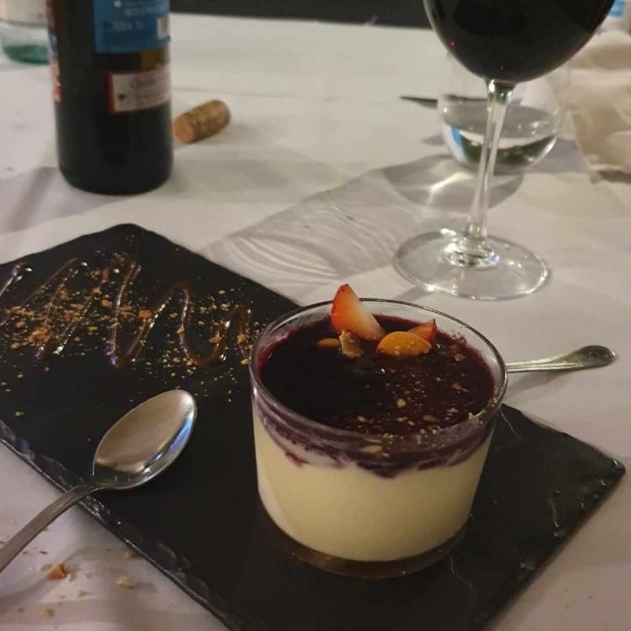 Panna Cotta con frutos rojos