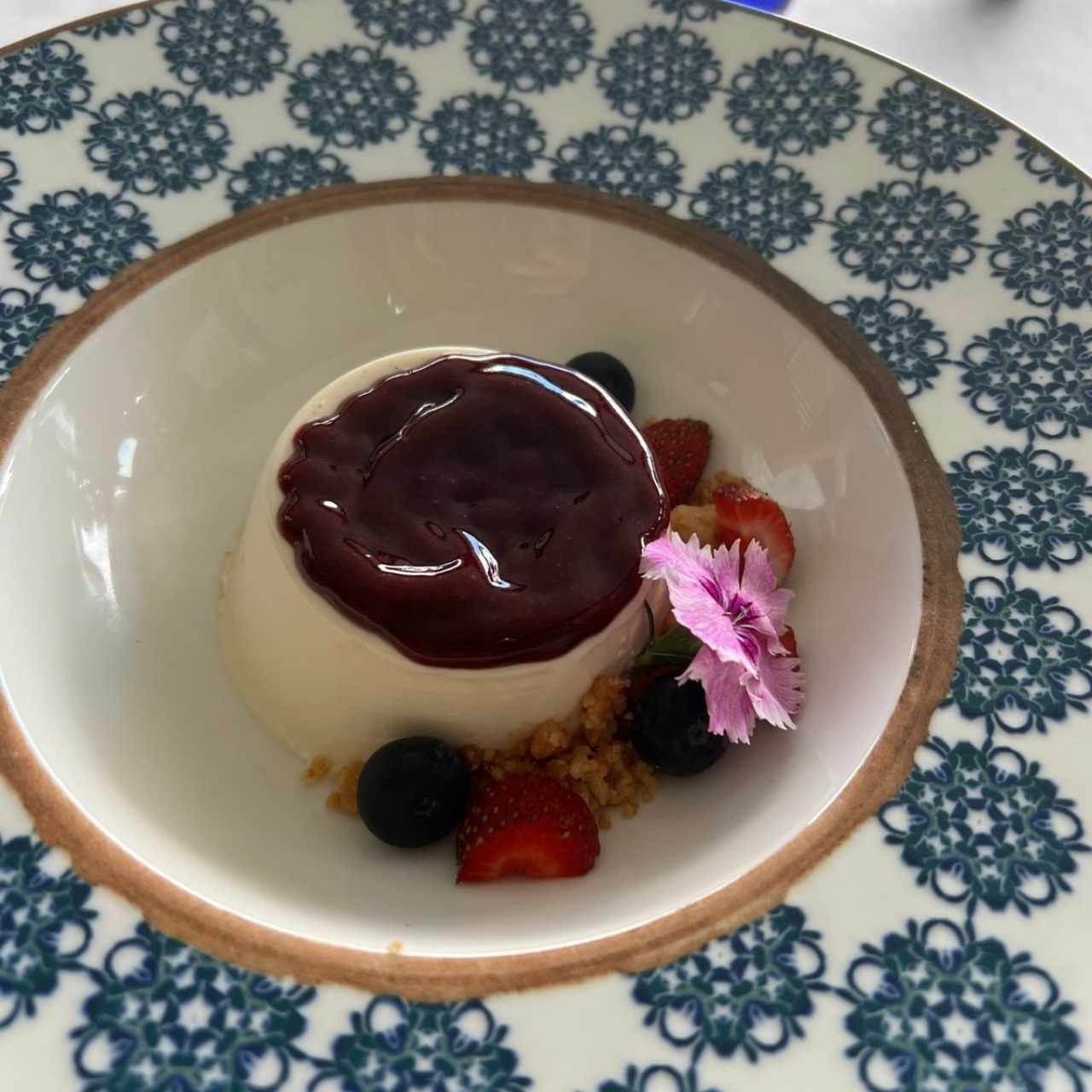 Dolci - Pannacotta frutos rojos