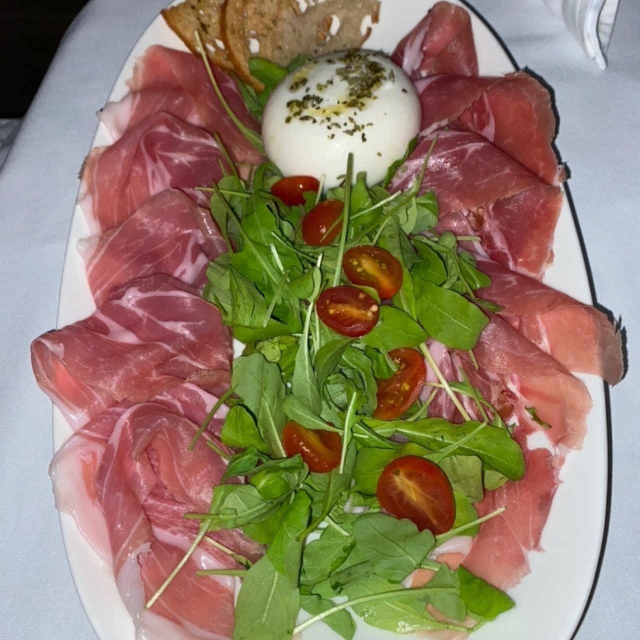 Anti Pasti - Burrata con Prosciutto