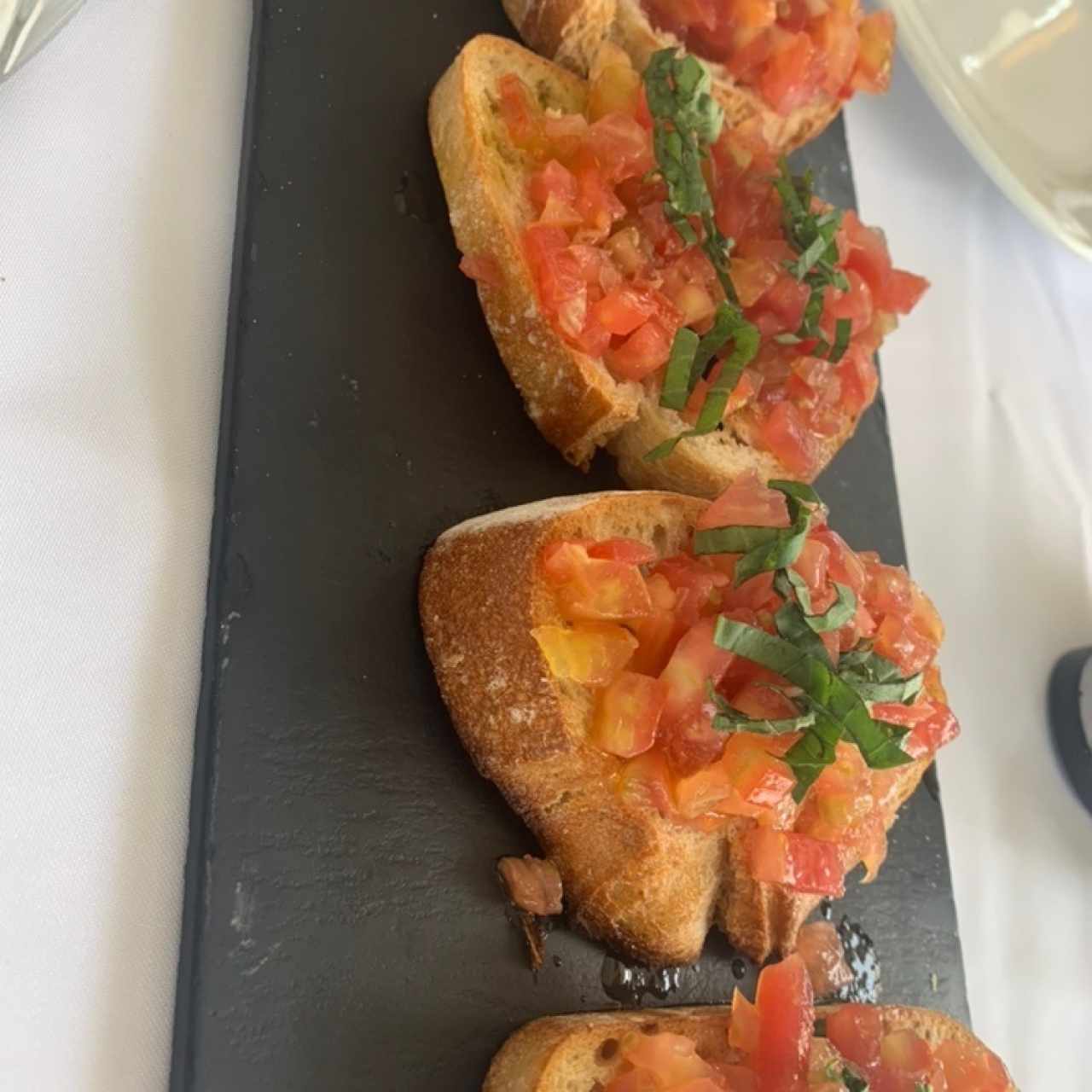 Antipasti - Bruschetta Mediterranea