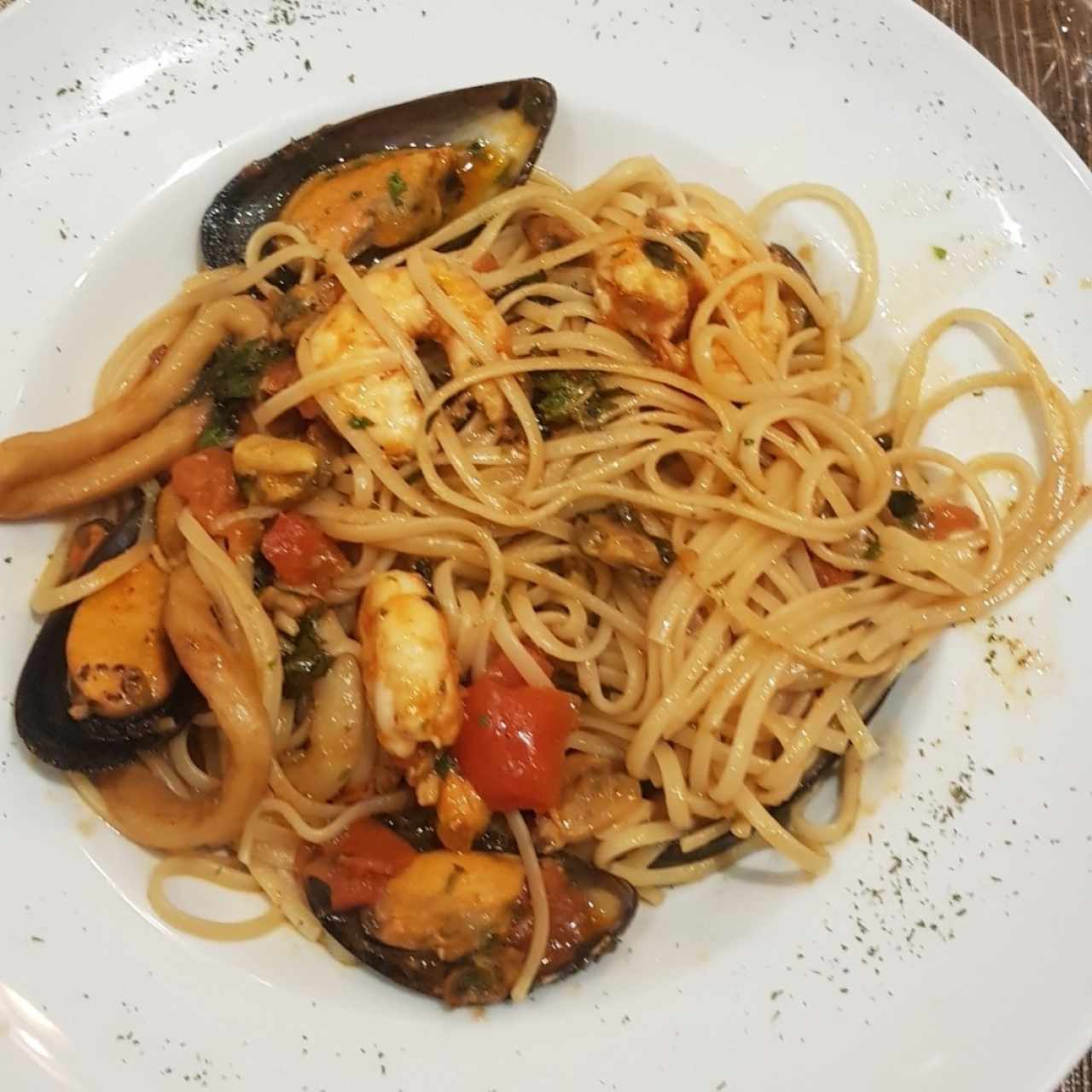 Primi Piatti - Spaghetti Allo Scoglio