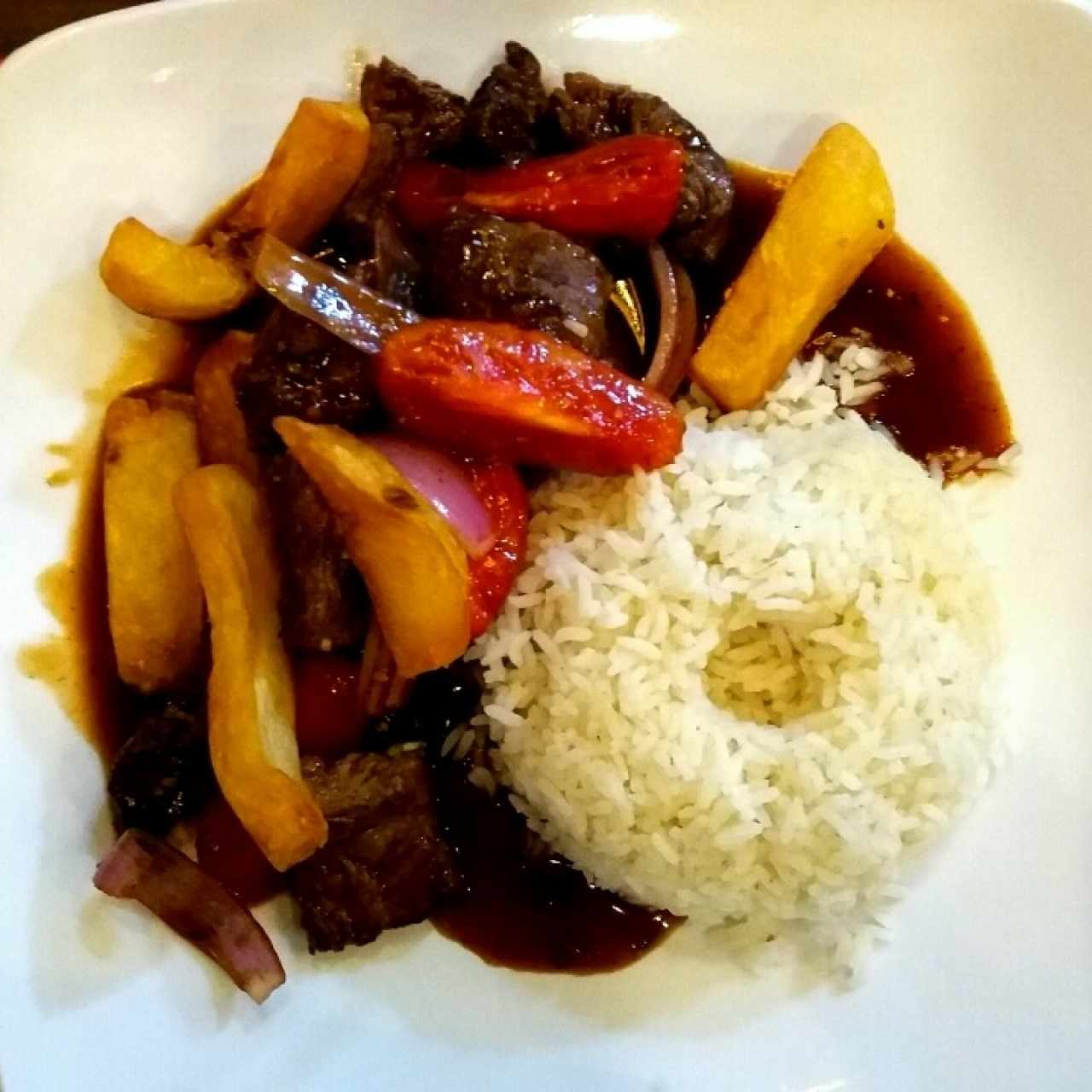 Lomo Saltado