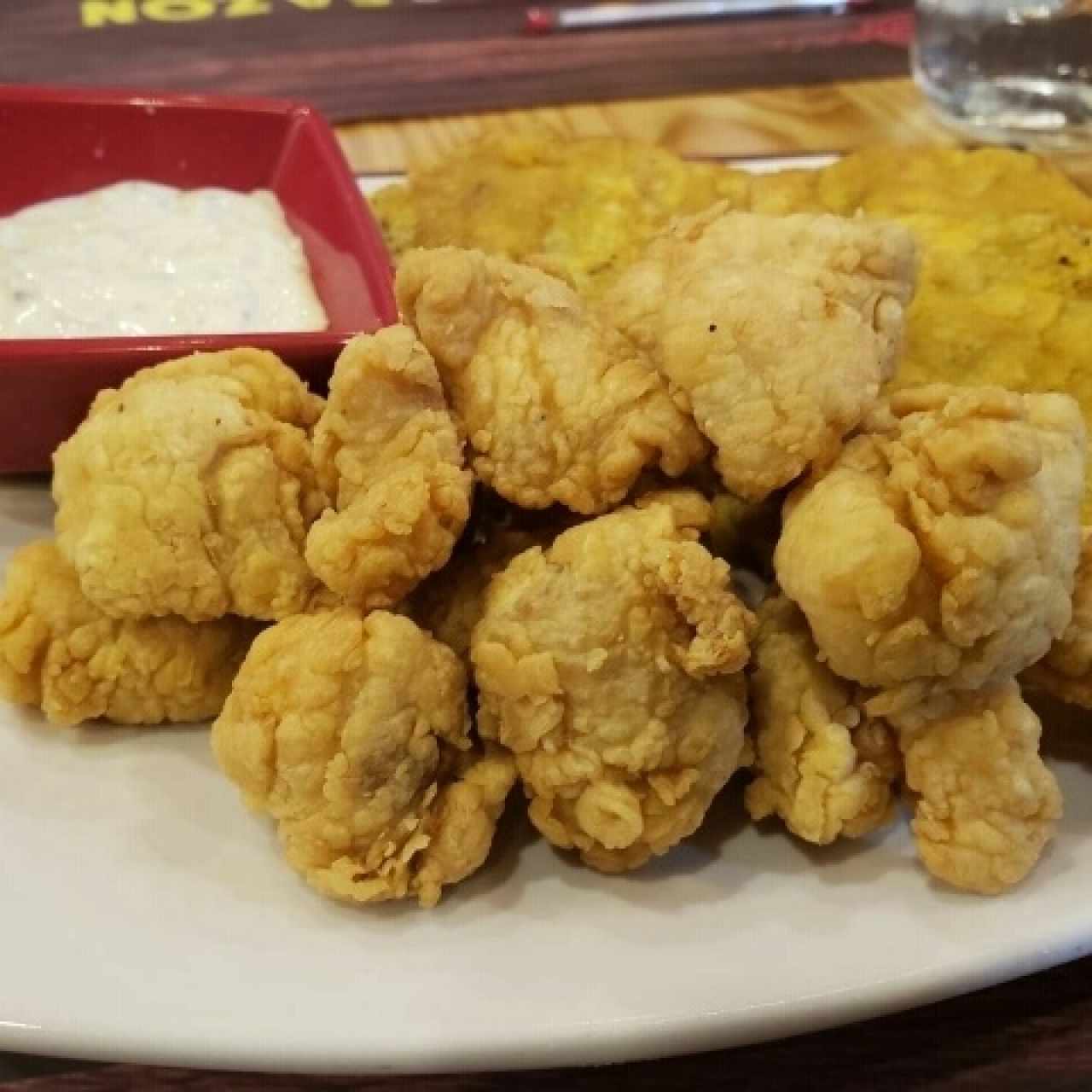 chicharron de pescado 