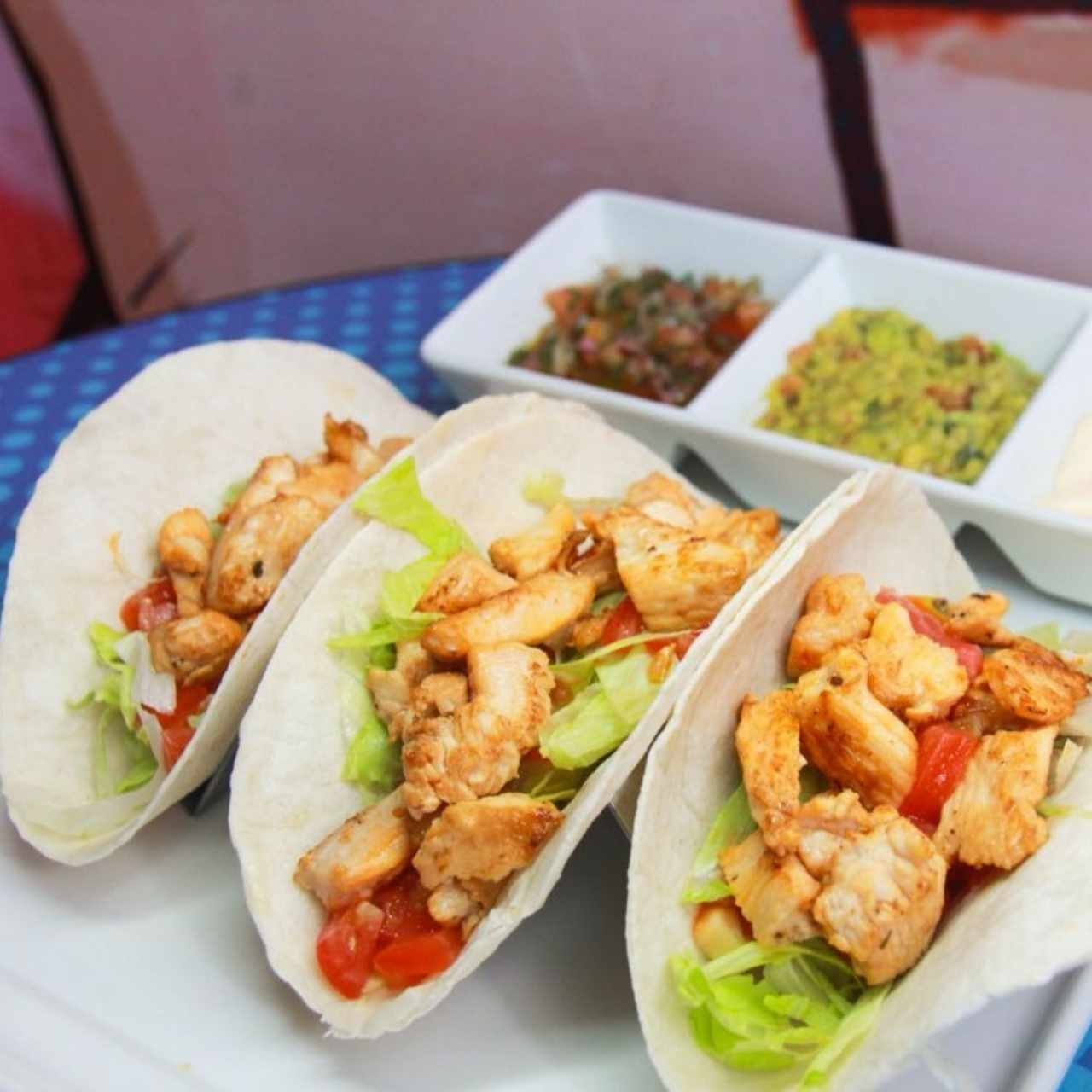 tacos de pollo o de entraña