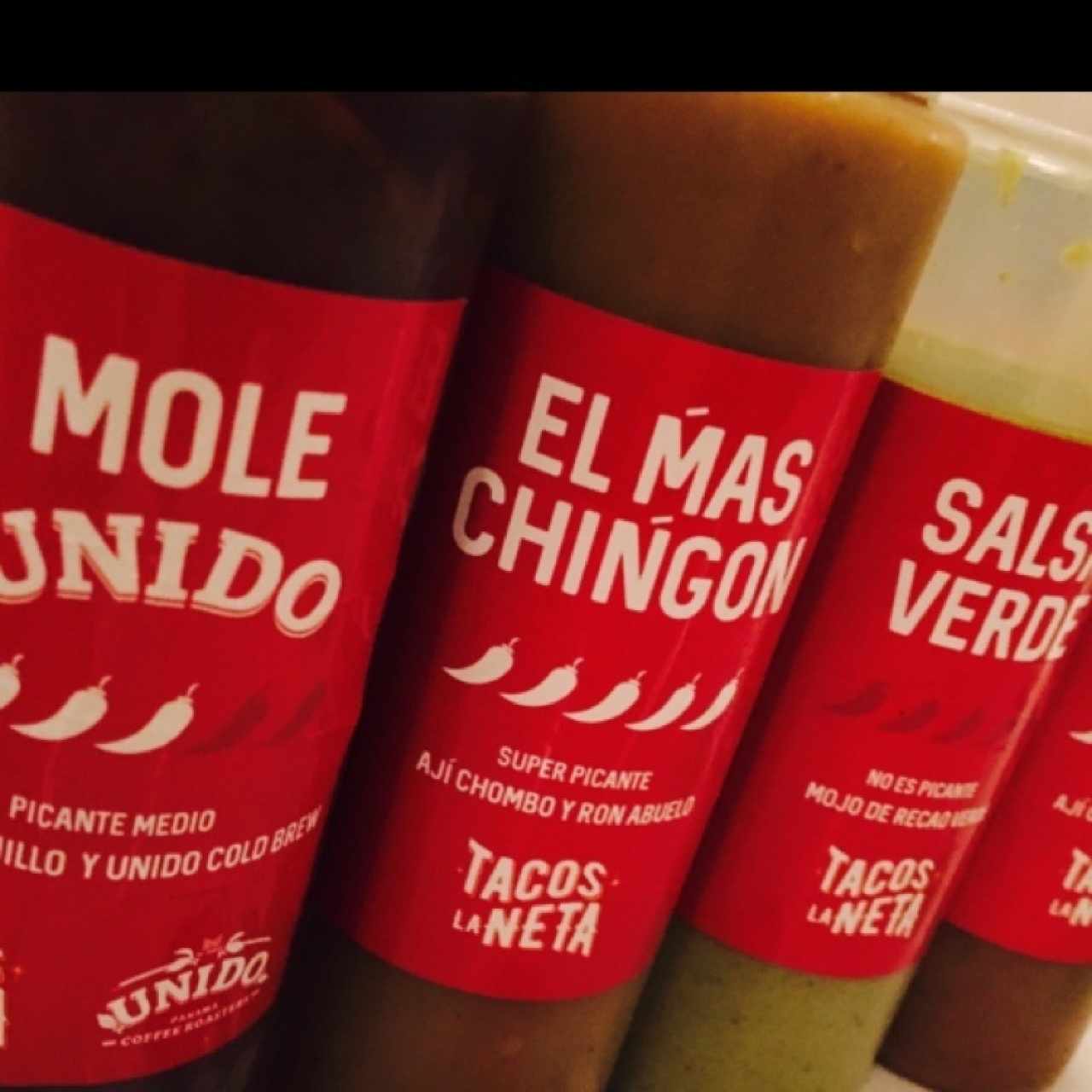 Variedad de salsas 