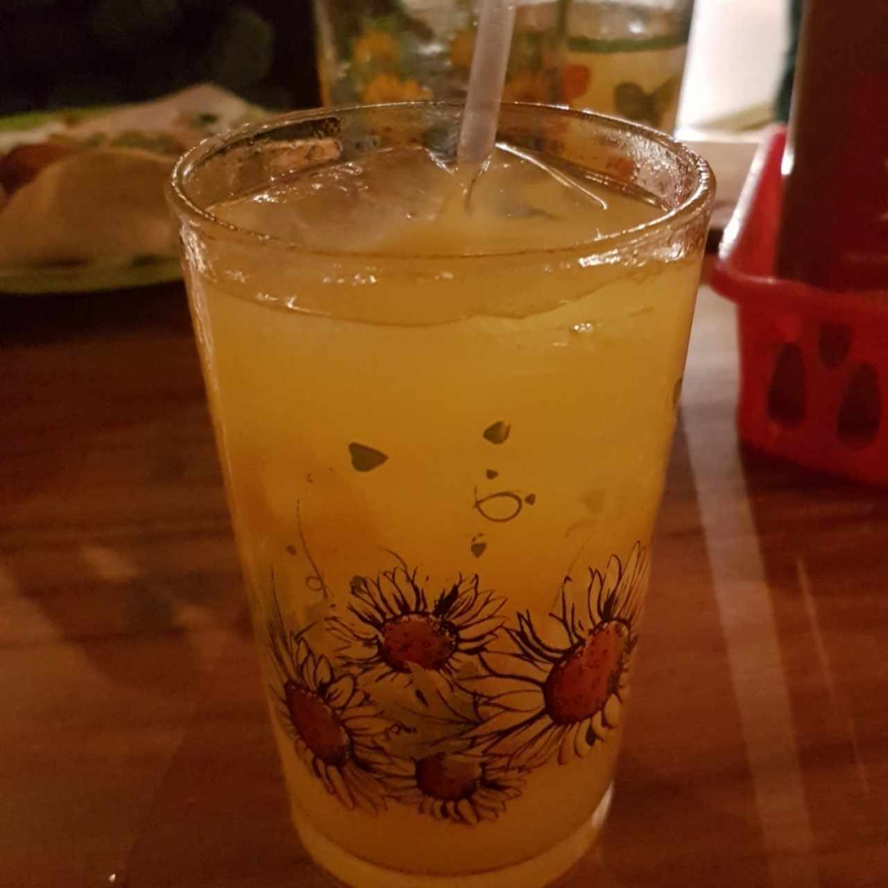 Aguas Frescas: Piña Maracuyá