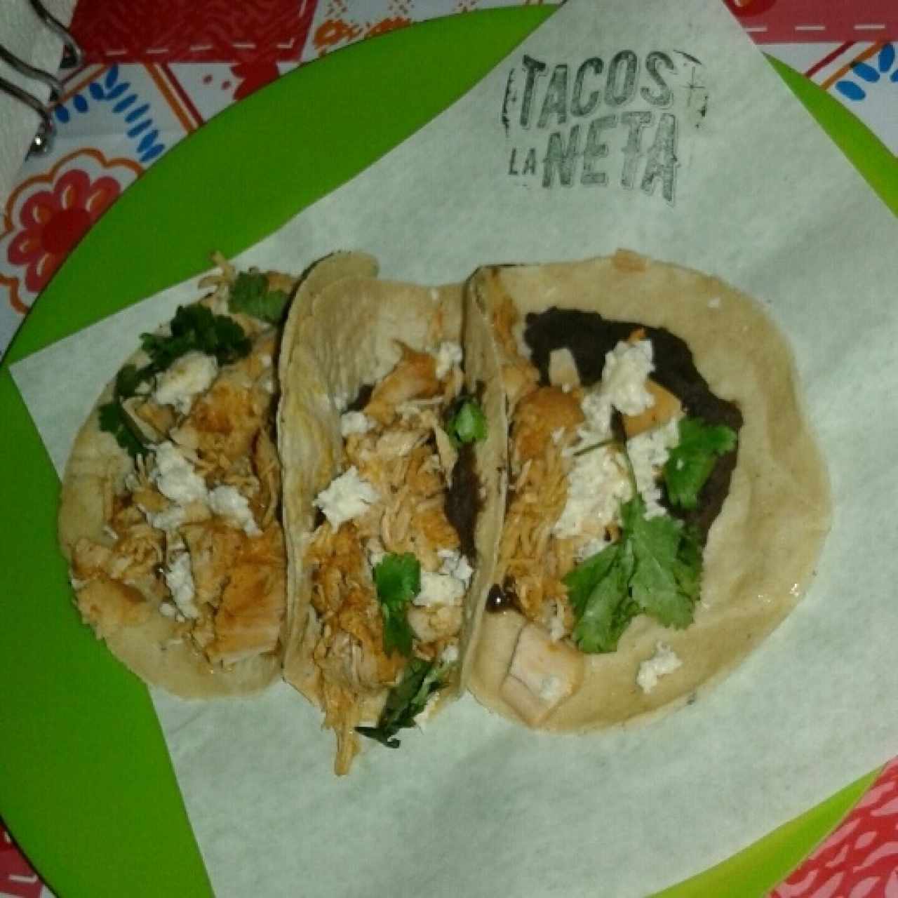 Tinga de pollo pistoleros