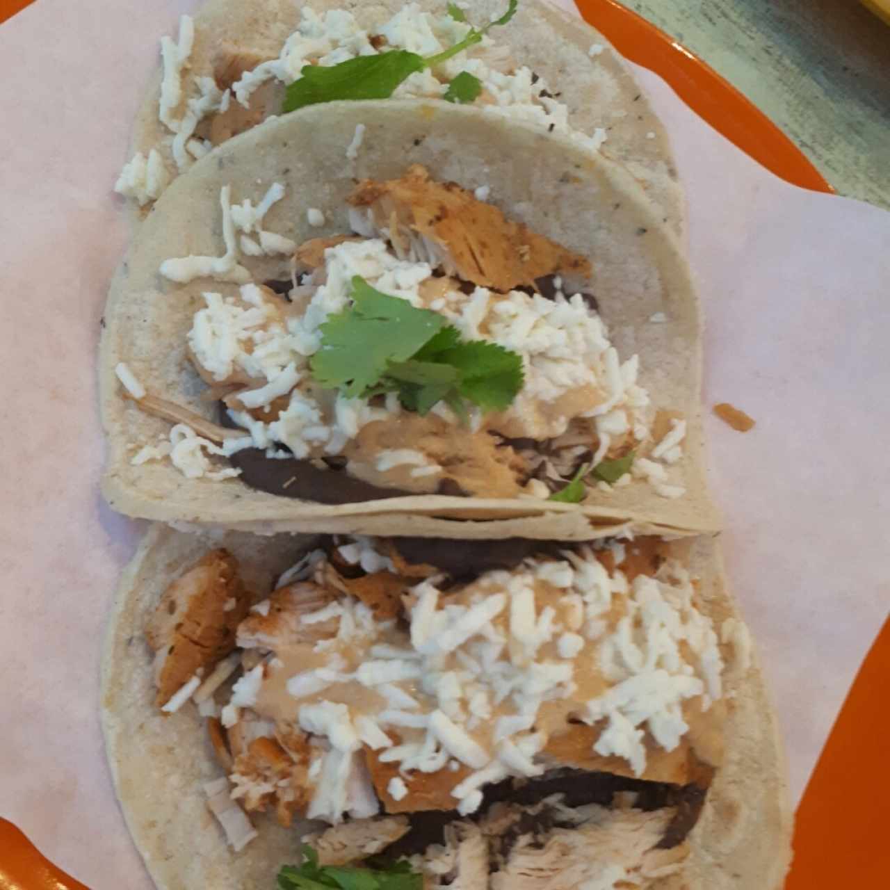 tacos de pollo