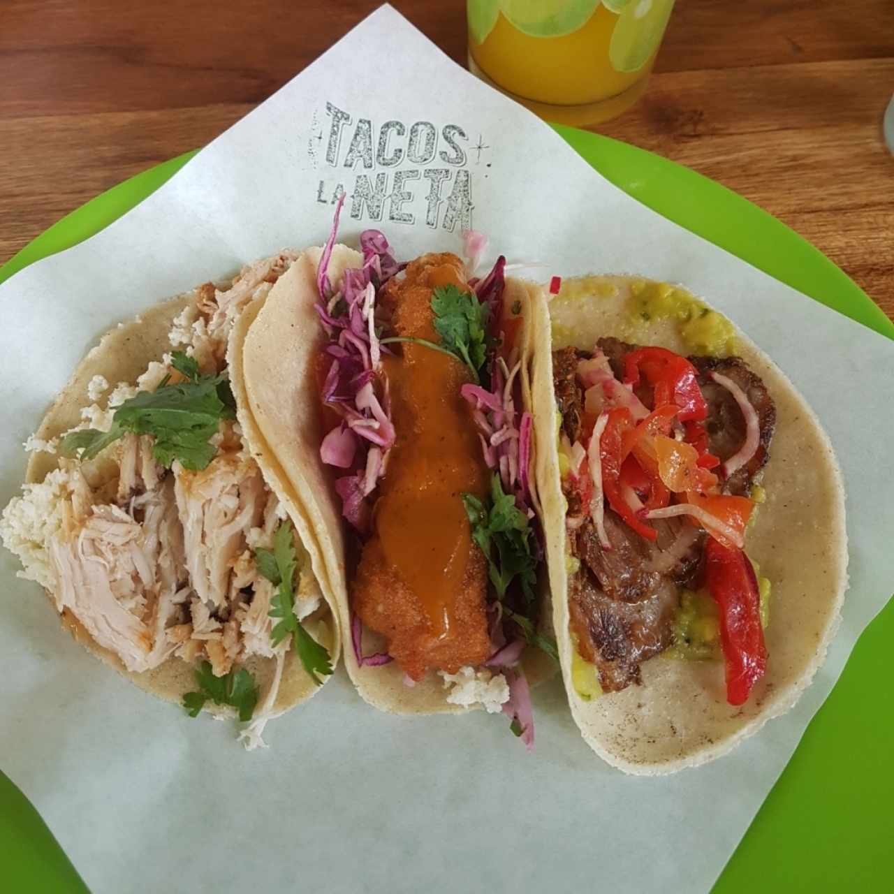 Tacos, pollo, pescado, carne.