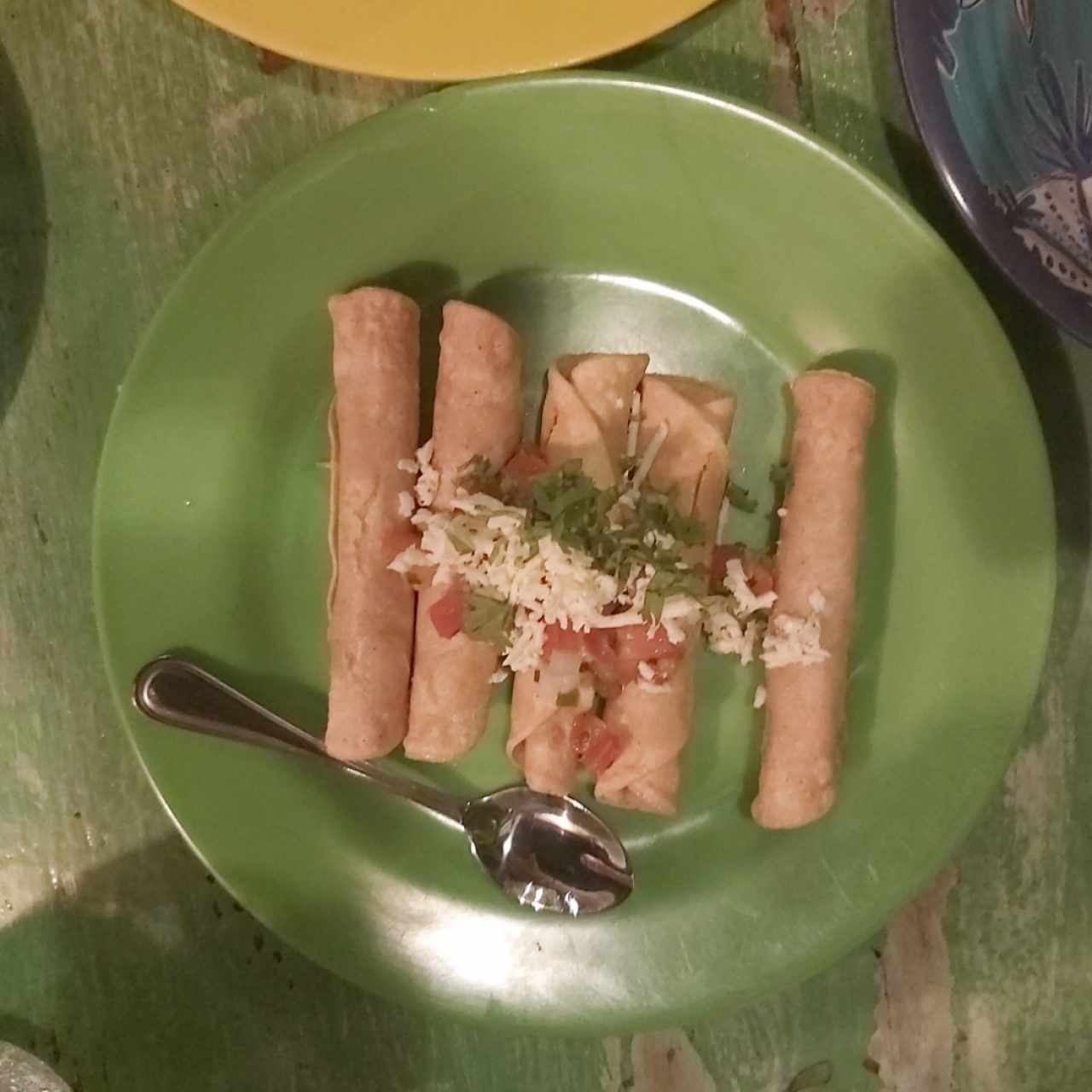 Entradas - Flautas de Pollo