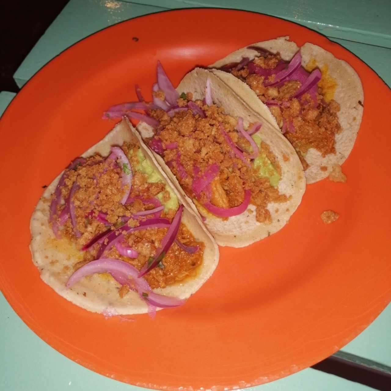 Tacos de cohinita pibil