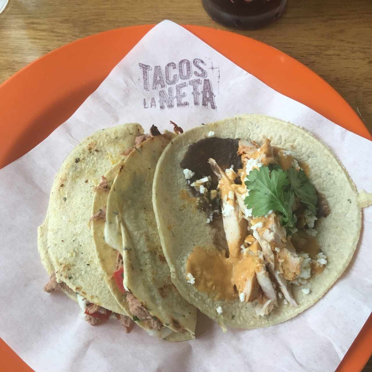 tacos de pollo y carne