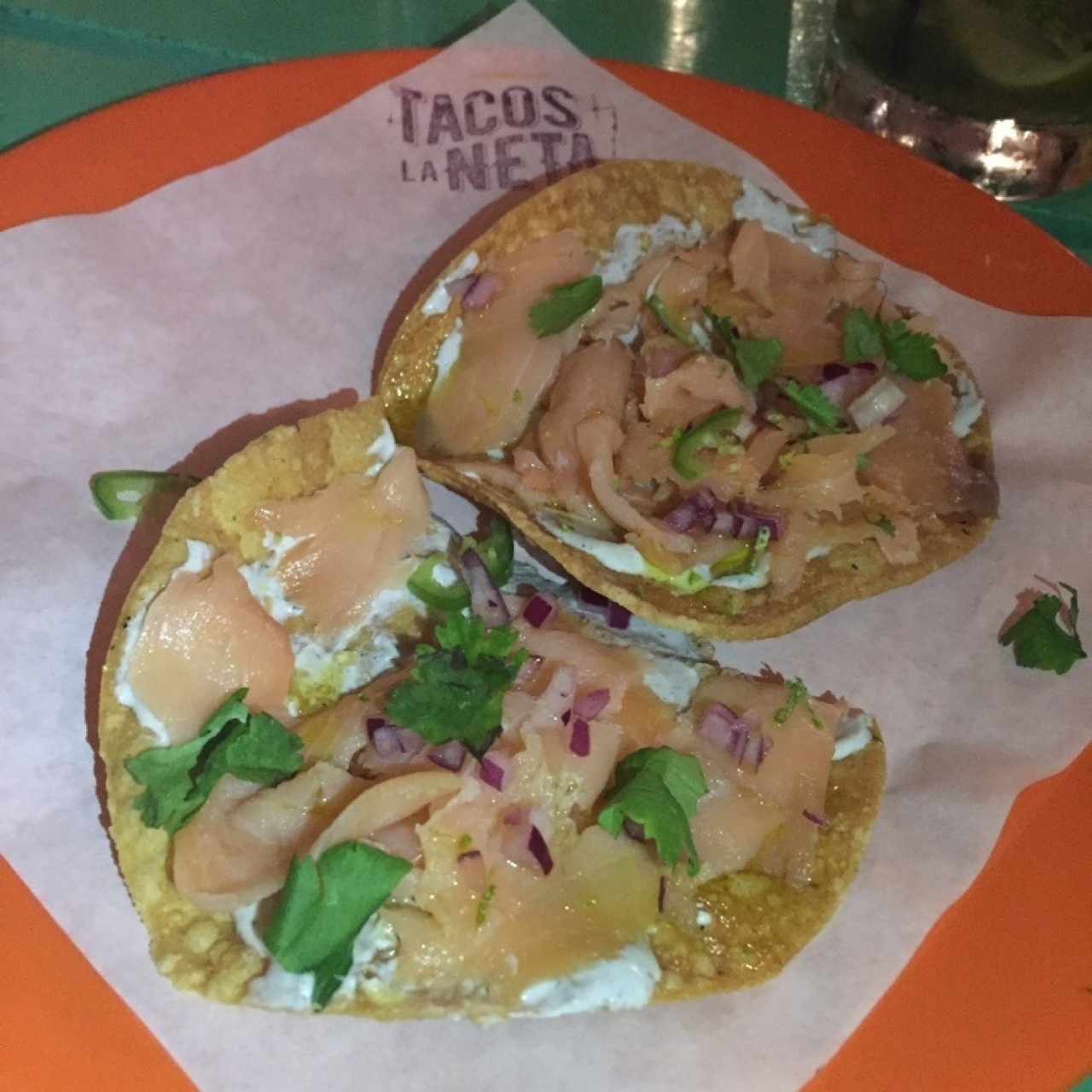 tostadas de salmón