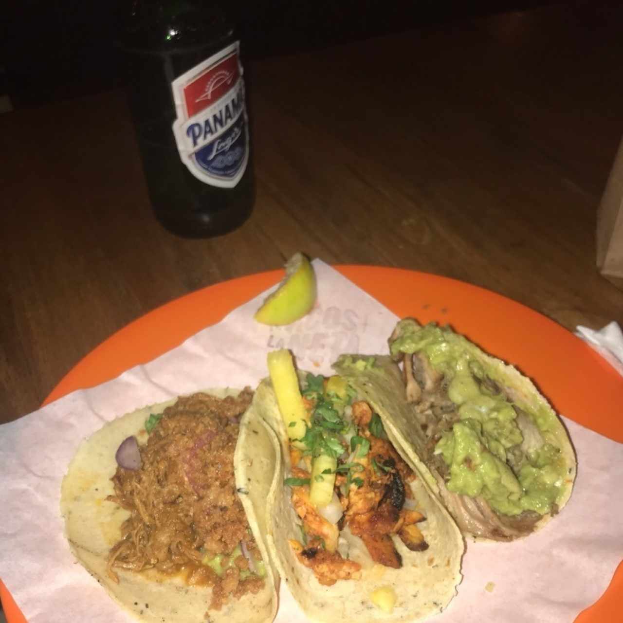 Tacos pastor/ carnitas 