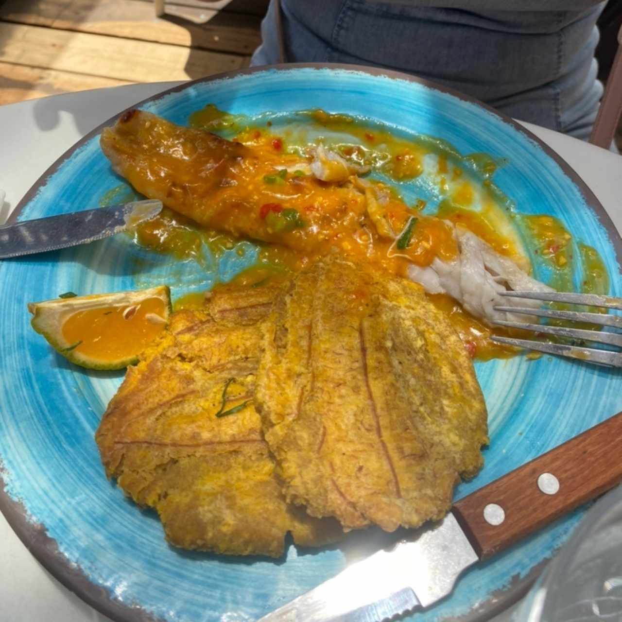 pescado an salsa de ajo 