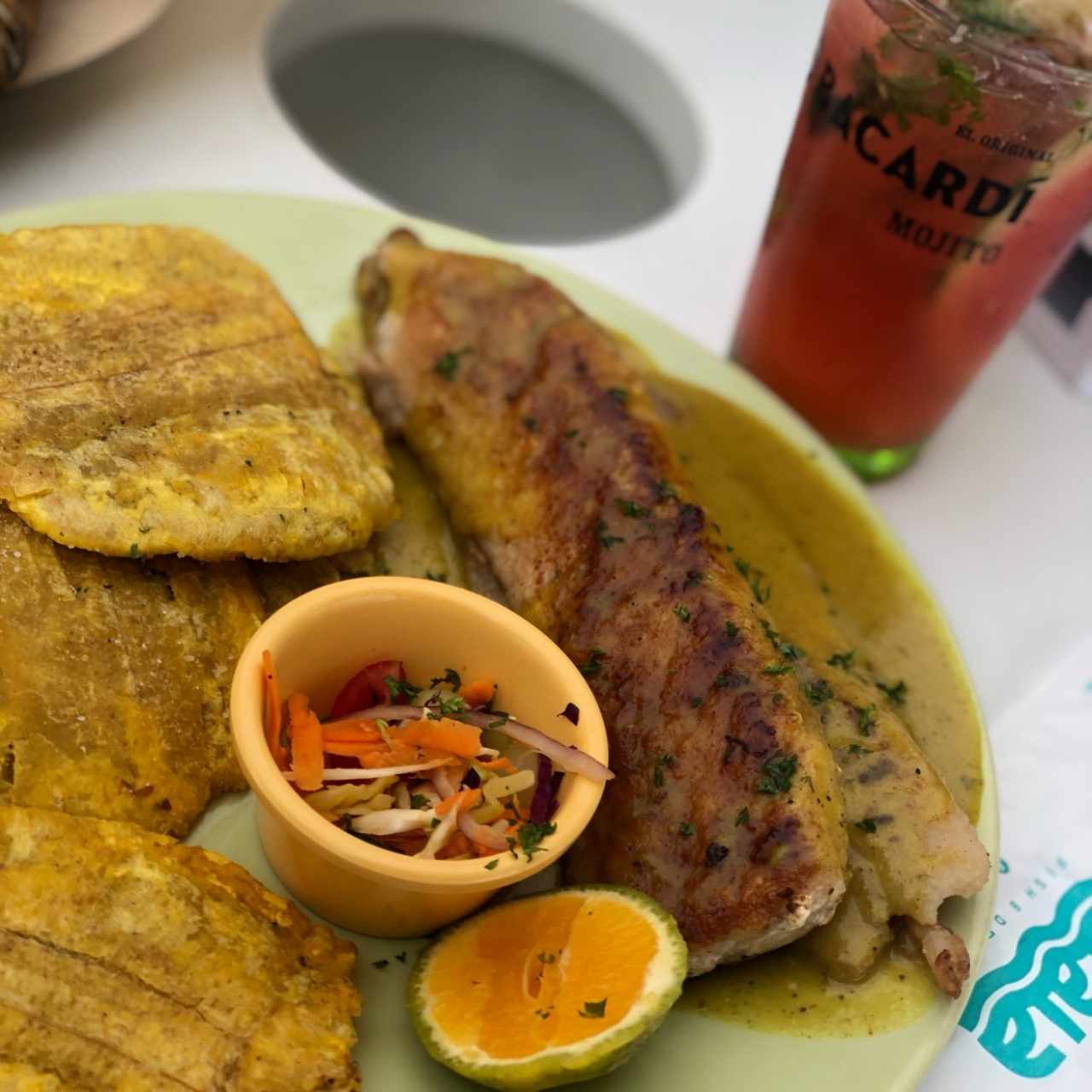 Filete Apanado en curry y coco