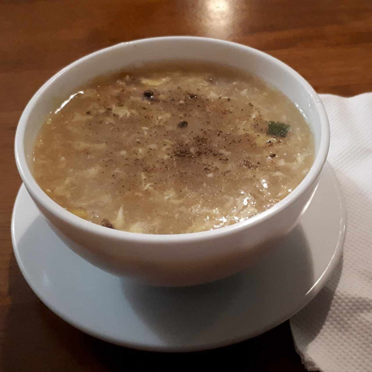 Sopa de pollo y maíz 