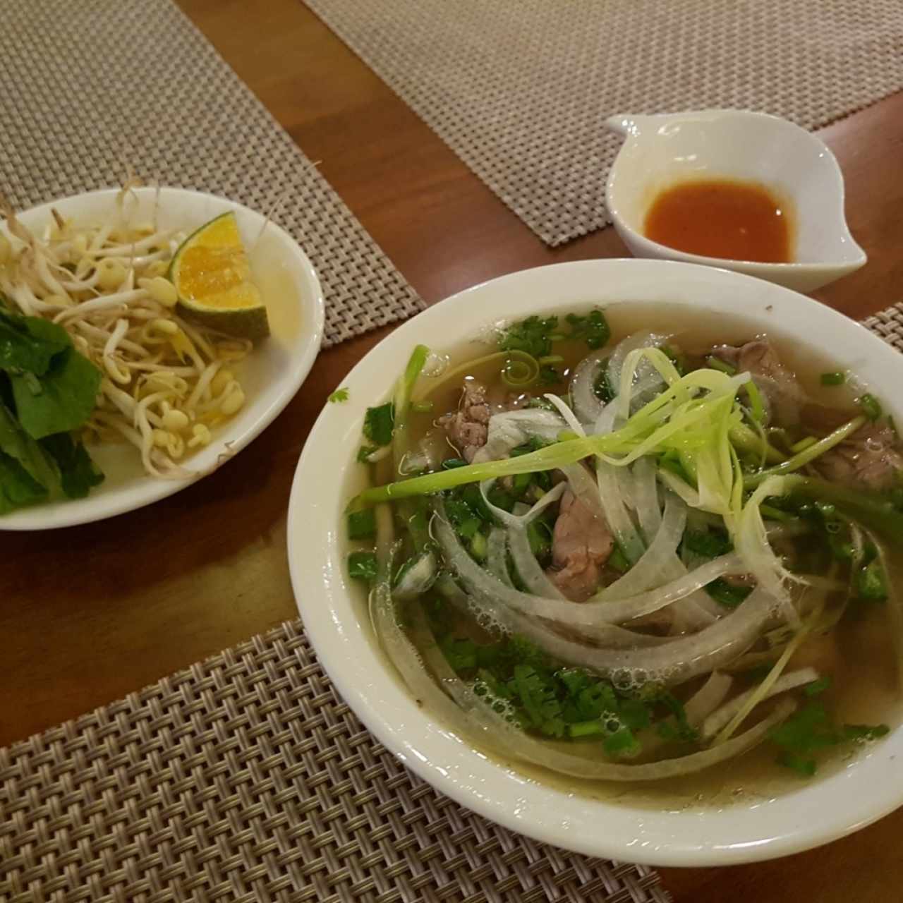 Pho chica de entrada