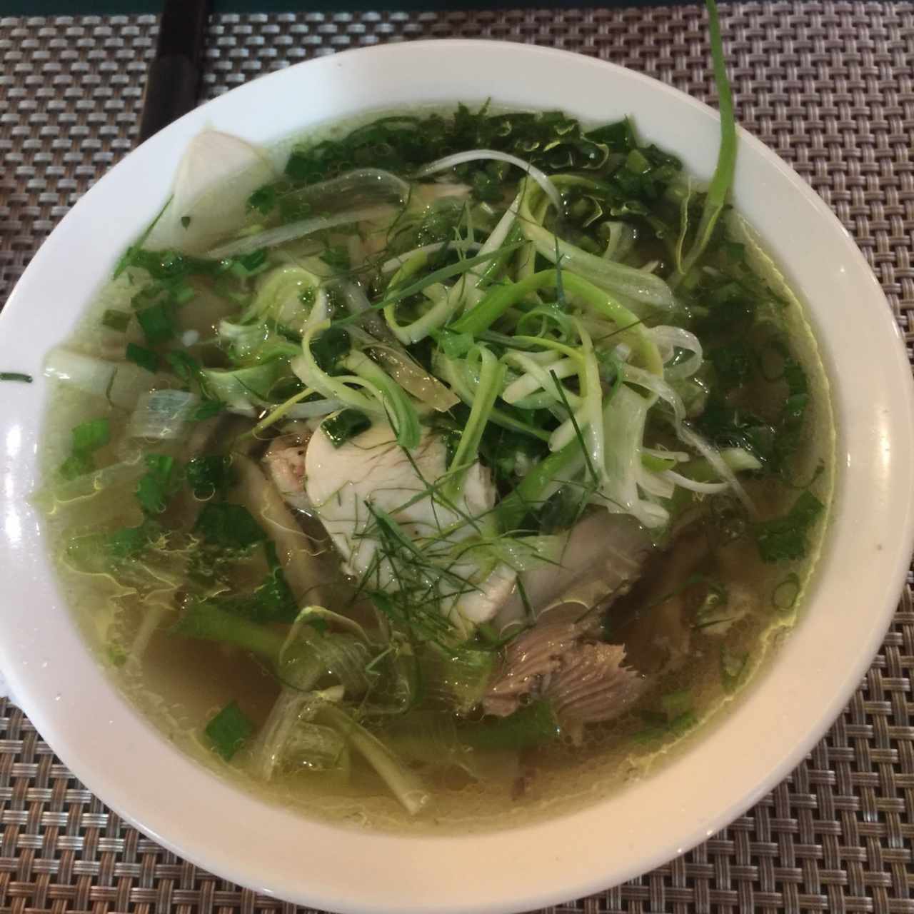 pho de pollo