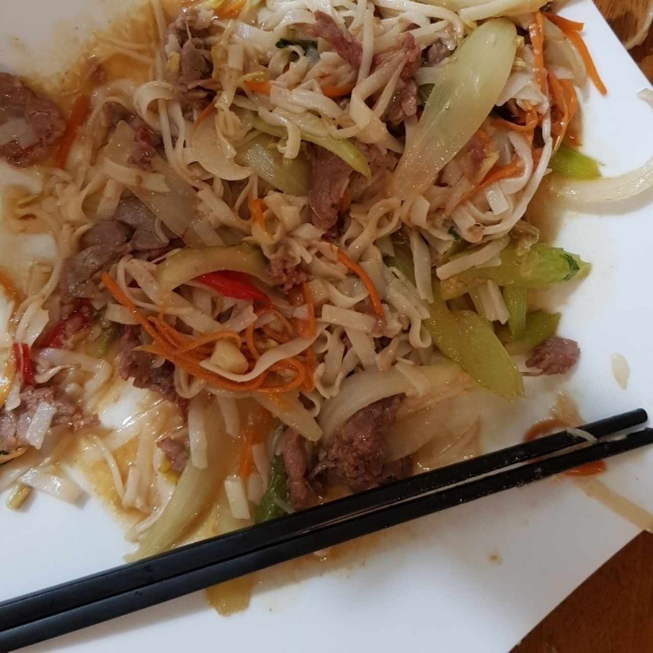 Pho de pollo salteados