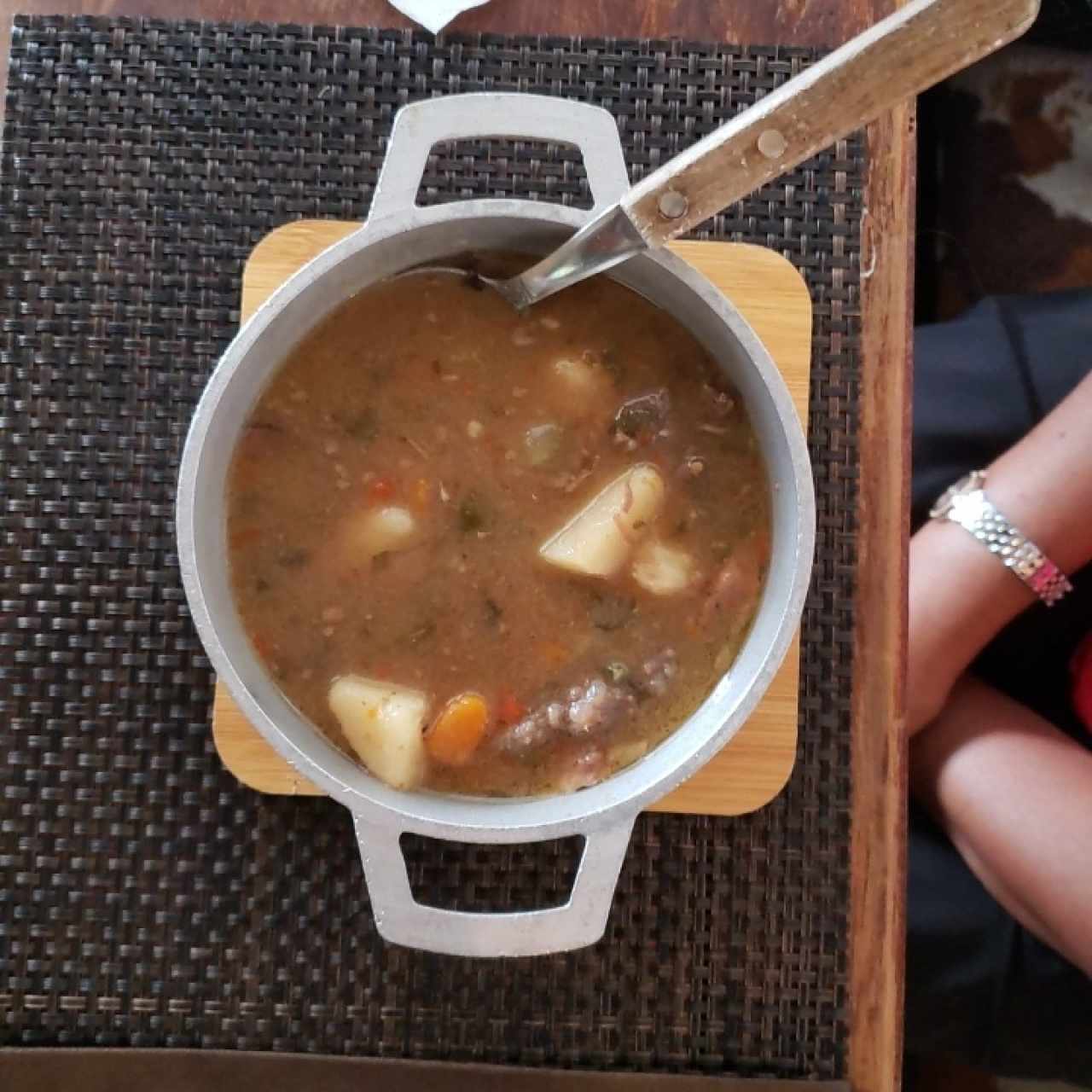 sopita de carne