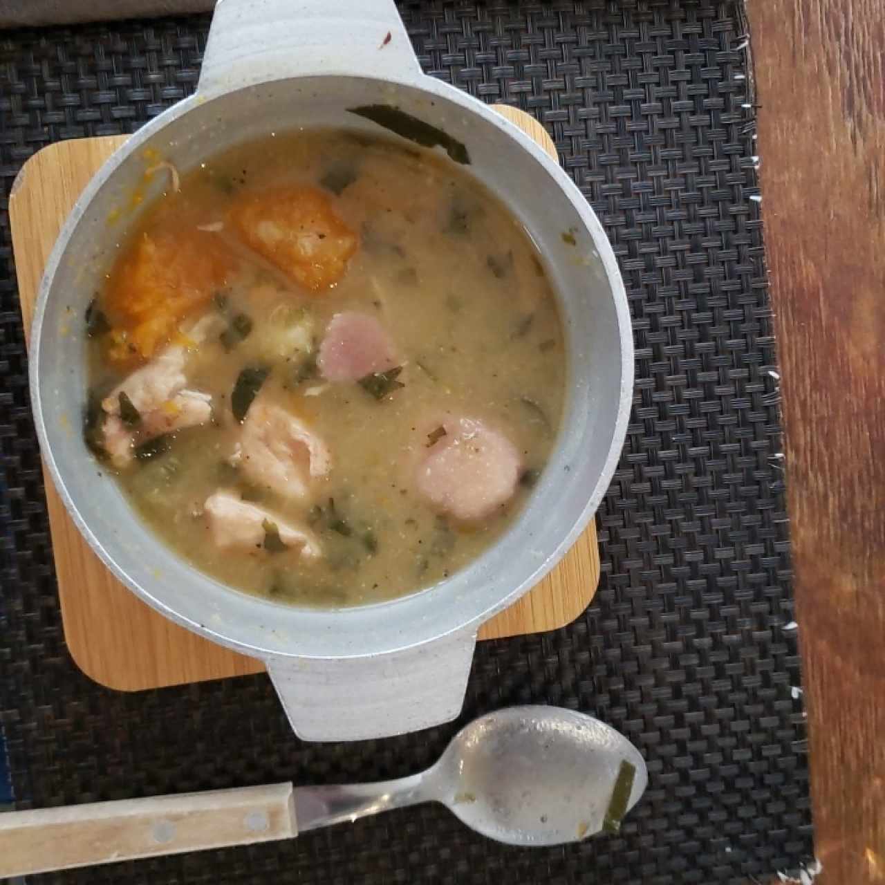 Sopita de Pollo