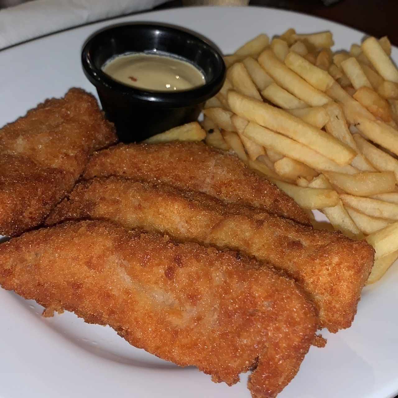 chicken tenders con papitas